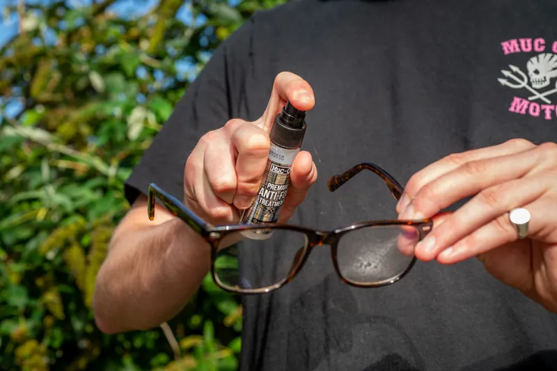 MUC-OFF PREMIUM ANTI FOG 32ml-4